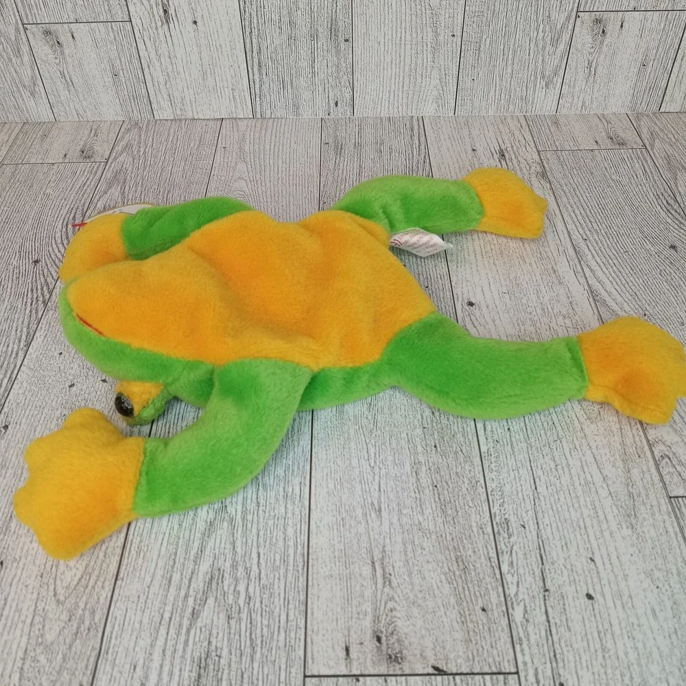 Ty Original Beanie Baby Smoochy the Frog with Tag Excellent VTG October 1, 1997